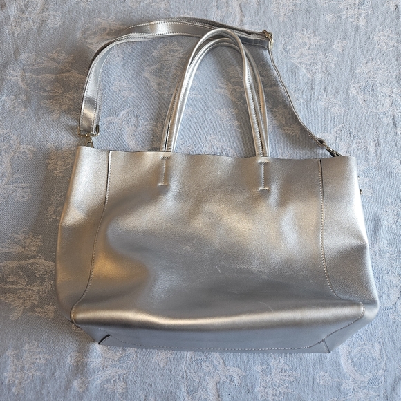 Silver carryall bag with removable inside - Picture 7 of 8